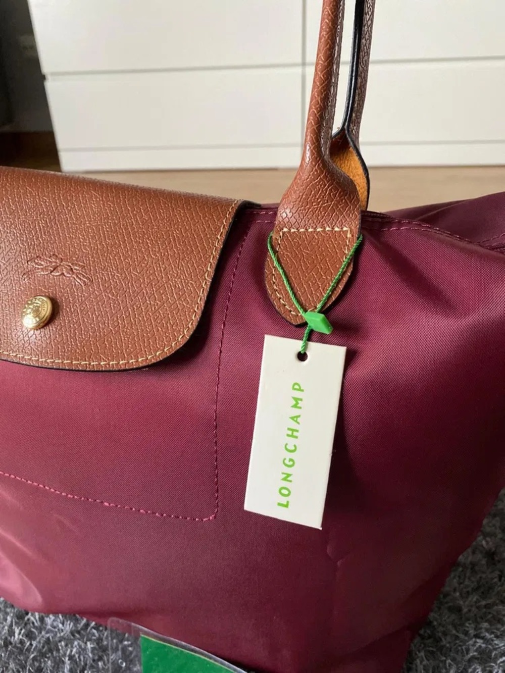 NWT Burgundy Longchamp Le Pliage Medium Handbag Tote Canvas Tablet Shoulder M - Picture 2 of 6